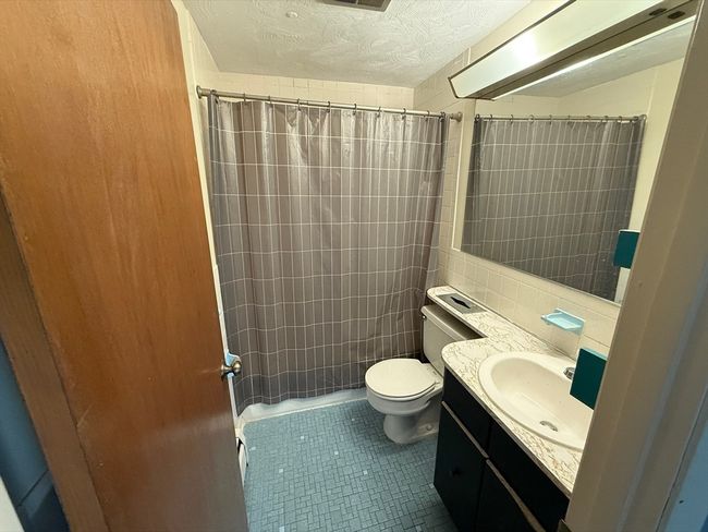 APT-26 - 924 Main St, Condo with 2 bedrooms, 1 bathrooms and 2 parking in Woburn MA | Image 10