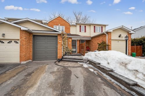 71 Galbraith Crt, Bowmanville, ON, L1C4P6 | Card Image