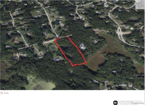 6944 Cooley Lake Rd, White Lake, MI, 48383-3406 | Card Image