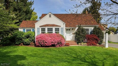 1 Roselle Ave, Cranford, NJ, 07016-2532 | Card Image