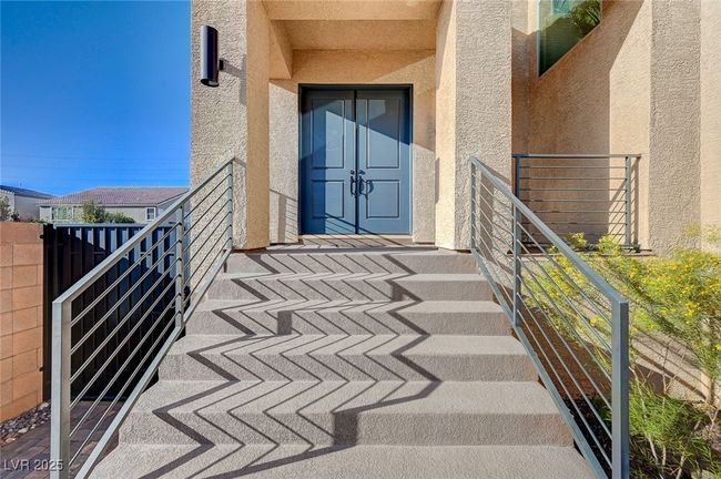Property Front Entrance | Image 4