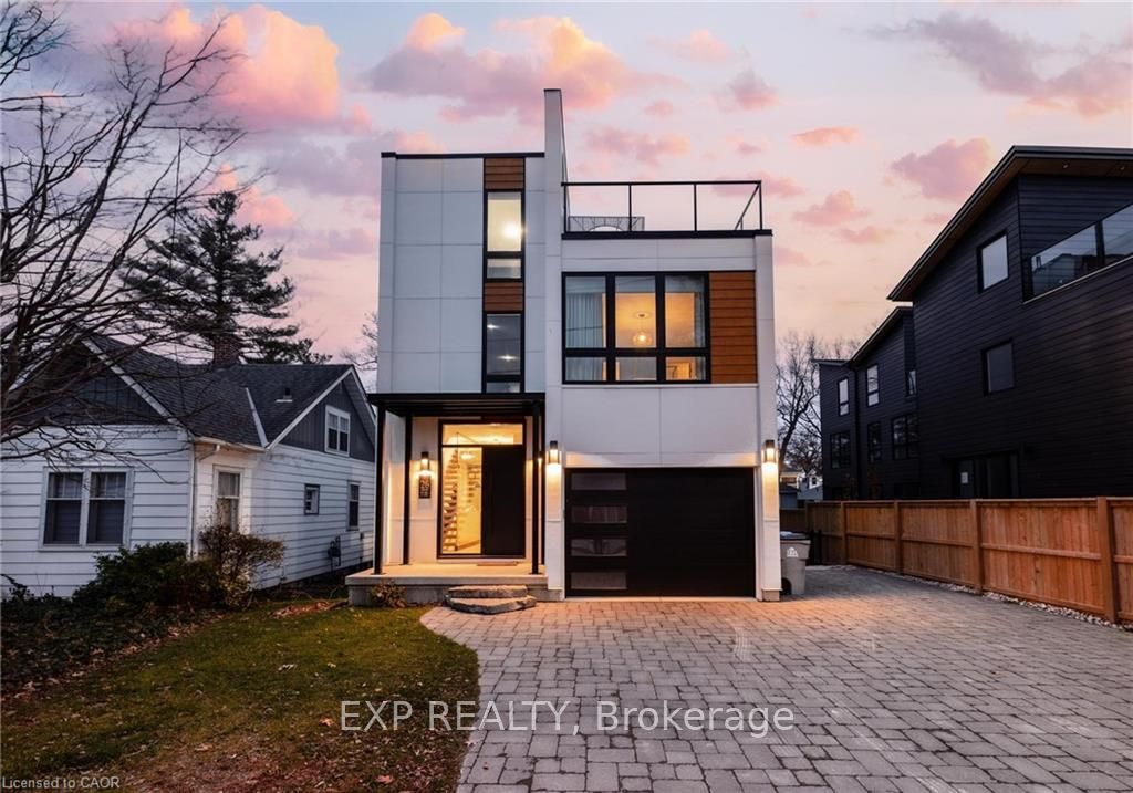 Residential in Lambton Shores 5