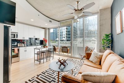 911 - 301 Demonbreun St, Condo with 1 bedrooms, 1 bathrooms and 1 parking in Nashville TN | Image 1