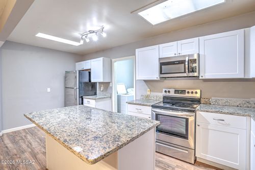 361 E Alturas Street, Tucson, AZ, 85705 | Card Image