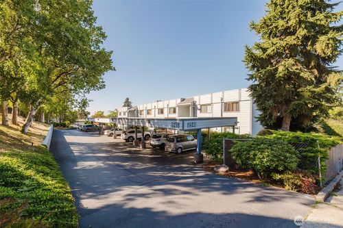 e3-1541 Sheridan Rd, Bremerton, WA, 98310-3468 | Card Image
