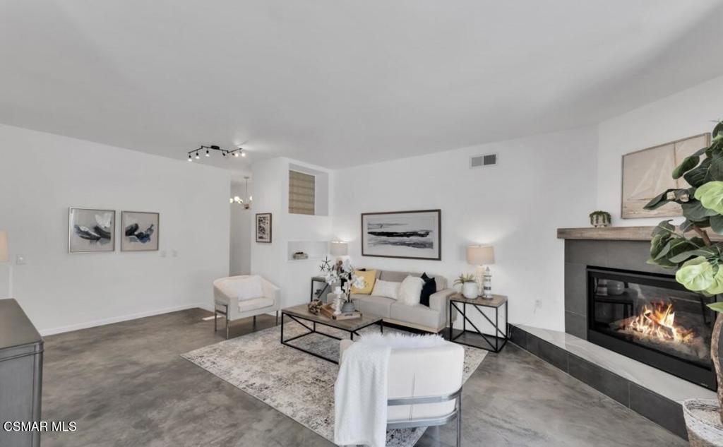 Residential Lease in Port Hueneme 3