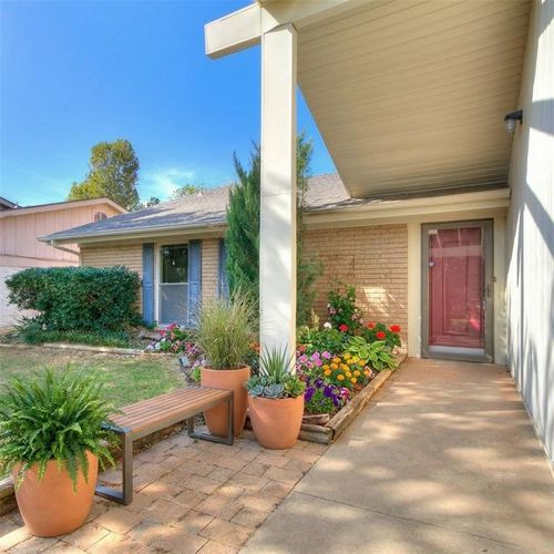 10429 Bayberry Drive, Oklahoma City, OK, 73162 | Card Image