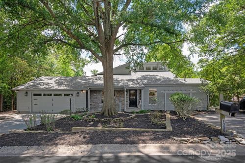 1096 Palmyra Dr, Tega Cay, SC, 29708-8539 | Card Image