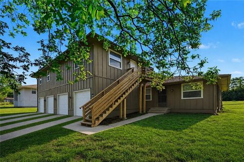 6331 Kansas City Blvd, Kansas City, MO, 64101 | Card Image