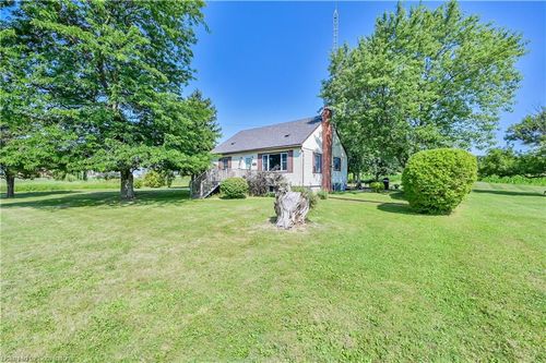 5271 20 Mile Rd, St Anns, ON, L0R1Y0 | Card Image
