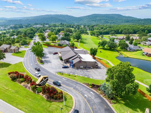 158 Pointe Royale Dr, Branson, MO, 65616-3406 | Card Image