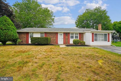 12194 Cavalier Dr, DUNKIRK, MD, 20754-9777 | Card Image