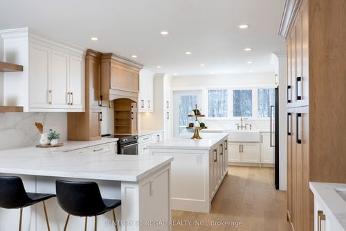 5535 Cedar Springs Rd, Burlington, ON, L7P0C2 | Card Image