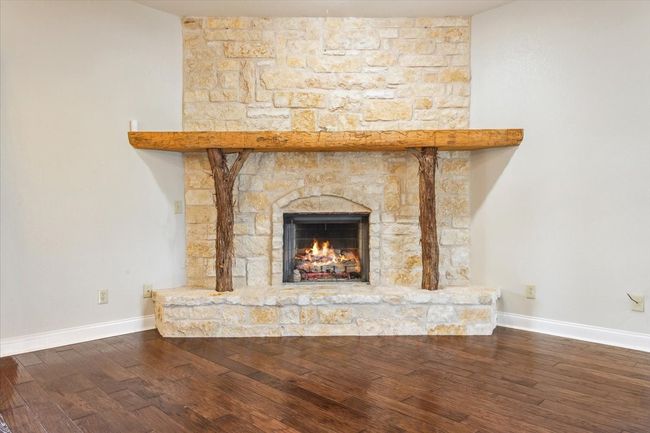 3439 Willow Branch Rd, House other with 3 bedrooms, 3 bathrooms and null parking in Mcgregor TX | Image 8