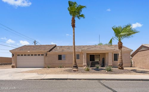 2732 Minnow Ln, Lake Havasu City, AZ, 86403-3918 | Card Image