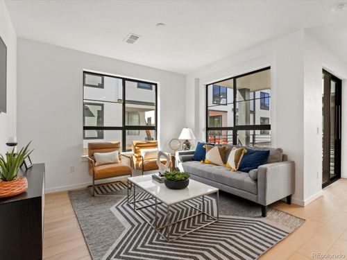 4-2024 S Holly St, Denver, CO, 80222 | Card Image