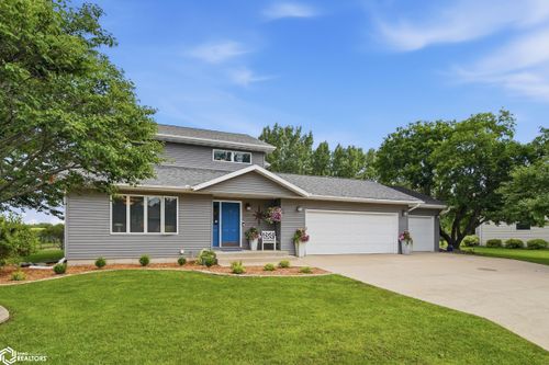 2202 16th Ave N, Clear Lake, IA, 50428-2039 | Card Image