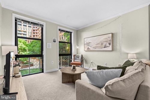336-631 D St Nw, WASHINGTON, DC, 20004-2931 | Card Image