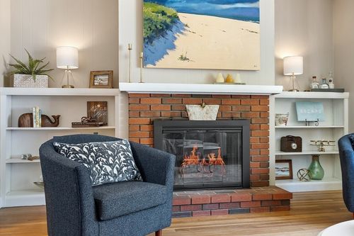 12 Seagull St, Rockport, MA, 01966-2127 | Card Image