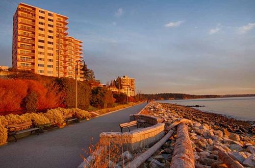 206-2222 Bellevue Ave, West Vancouver, BC, V7V1C7 | Card Image