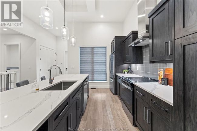 506 Lily Mac Blvd, Townhouse with 2 bedrooms, 2 bathrooms and null parking in Windsor ON | Image 8