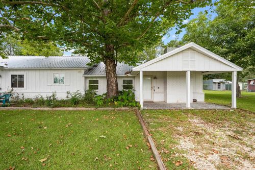 a-and-b-24663 Chestnut St, Elberta, AL, 36530-2507 | Card Image