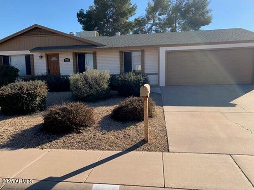 3753 E Charter Oak Rd, Phoenix, AZ, 85032-7369 | Card Image