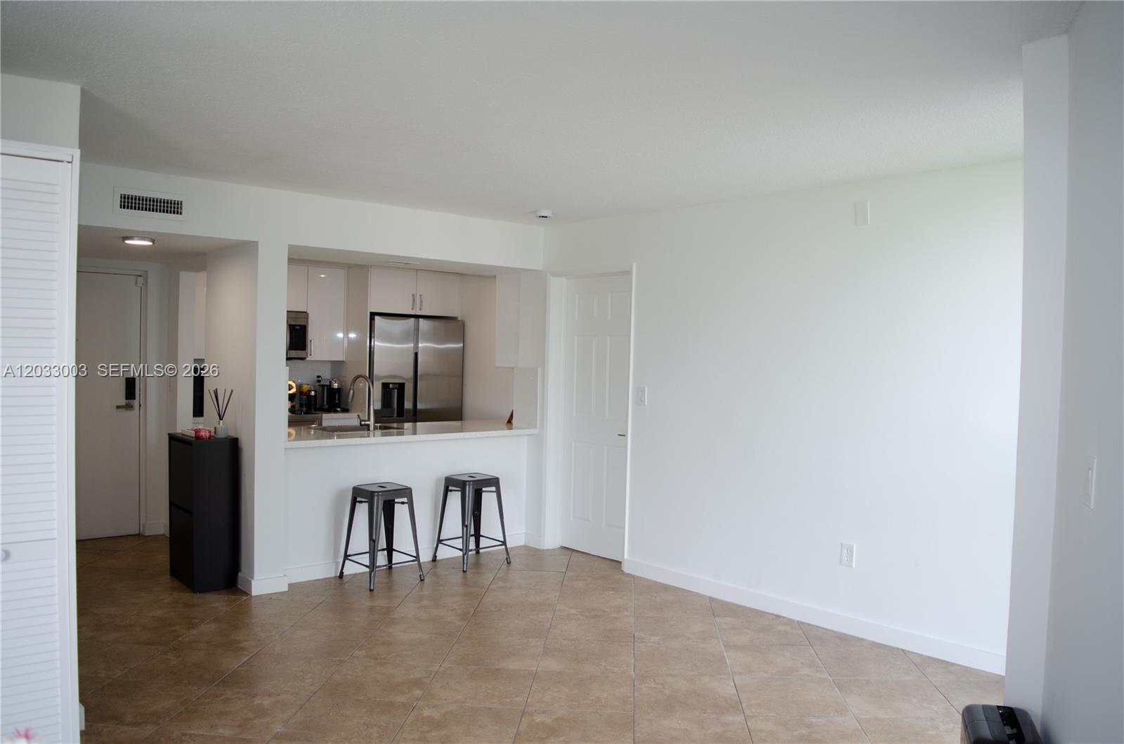 Residential Lease in Hialeah 4