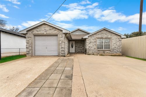 1035 N Ravinia Dr, Dallas, TX, 75211-2558 | Card Image