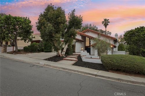 27941 Via Estancia, San Juan Capistrano, CA, 92675-3837 | Card Image