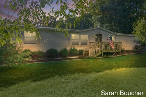 4280 S Broton Rd, Fruitport, MI, 49415-8673 | Card Image