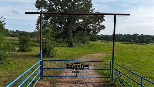 783 Fm 977 E, Leona, TX, 75850-3568 | Card Image