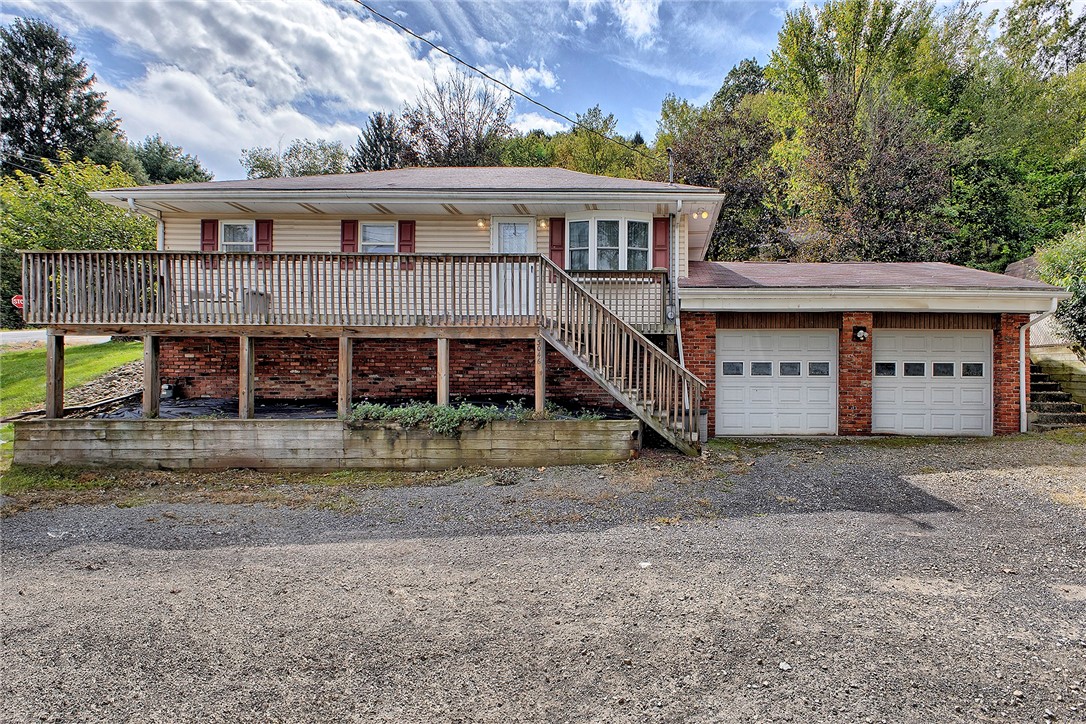 Trafford Rd, Murrysville, PA 15668