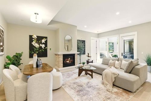312-600 El Camino Real, Belmont, CA, 94002-2020 | Card Image