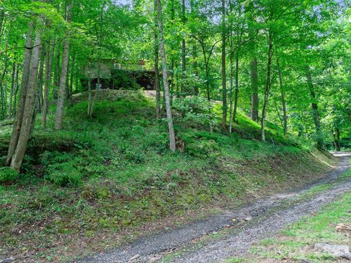 9851 Double Island Rd, Green Mountain, NC, 28740-6158 | Card Image