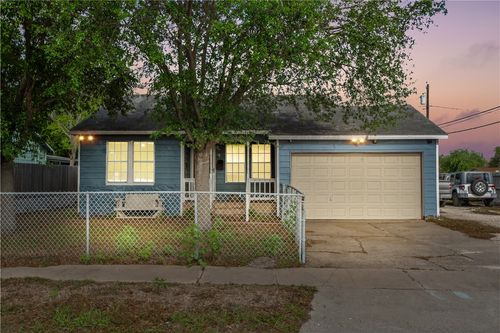 4905 Willowbrook Dr, Corpus Christi, TX, 78411-3929 | Card Image