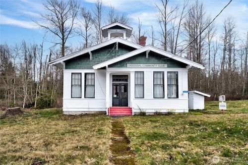 22159 Grip Rd, Sedro Woolley, WA, 98284-8221 | Card Image