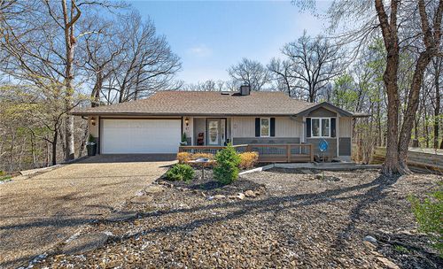 17 Stoneykirk Dr, Bella Vista, AR, 72715-3608 | Card Image