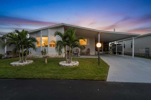 8102 Marie Ln, ELLENTON, FL, 34222-4520 | Card Image