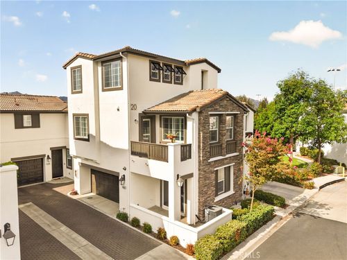 31865 Calle Luz, Temecula, CA, 92592-3926 | Card Image