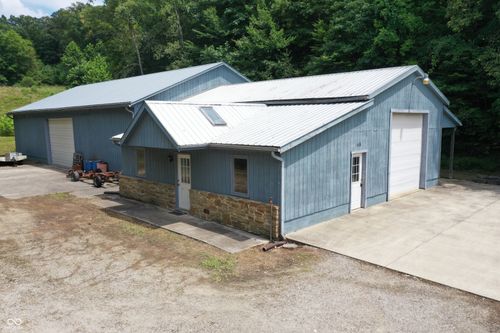 365 Dimension Ln, Nashville, IN, 47448-7830 | Card Image