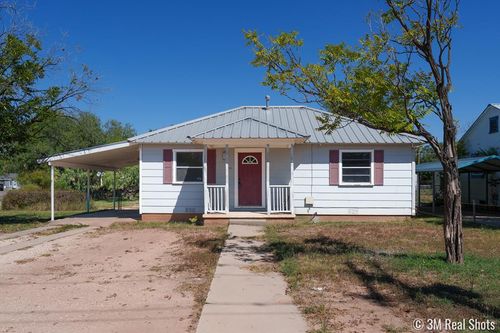 304 Paint Rock Rd, San Angelo, TX, 76903-7930 | Card Image