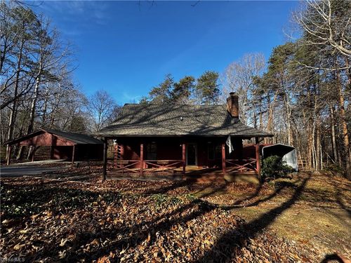 257 Kim St, Winston Salem, NC, 27107-9523 | Card Image