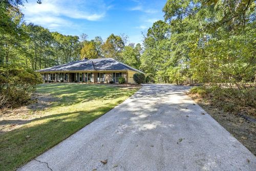 9509 Chickasaw Ct, Columbus, GA, 31904-1235 | Card Image