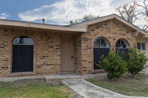 1430 State Highway 46 S, New Braunfels, TX, 78130-2918 | Card Image