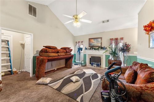 11203 Knotty Pine Pl, Hampton, GA, 30228-3295 | Card Image