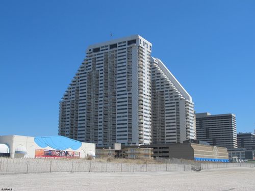 1715-2-3101 Boardwalk, Atlantic City, NJ, 08401-5102 | Card Image