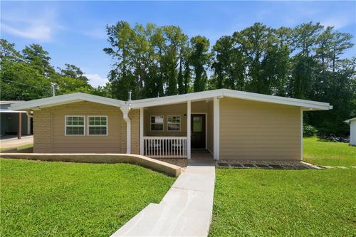 864 Chrysler Ave Se, Smyrna, GA, 30080-1468 | Card Image