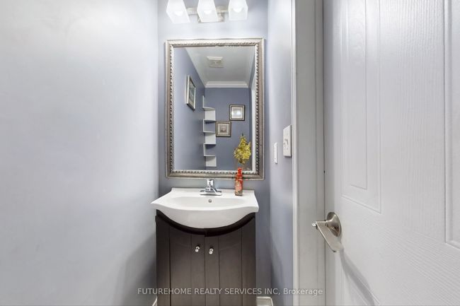 83 Sprucedale Way, Condo with 4 bedrooms, 4 bathrooms and 1 parking in Whitby ON | Image 24
