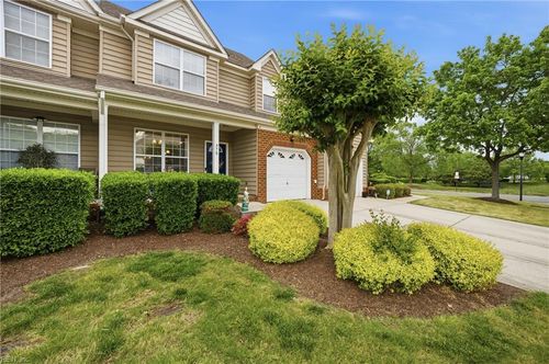 978 Hunley Drive, Virginia Beach, VA, 23462 | Card Image